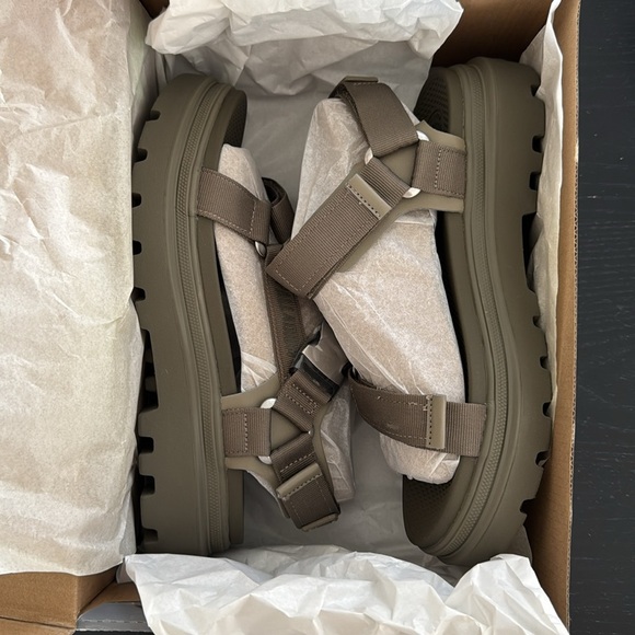 Palladium Pallacruise Strap Sandals In Dusky Green - Picture 7 of 7